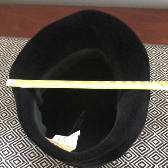 1920s style vintage Felt cloche hat - Picture 11 of 11